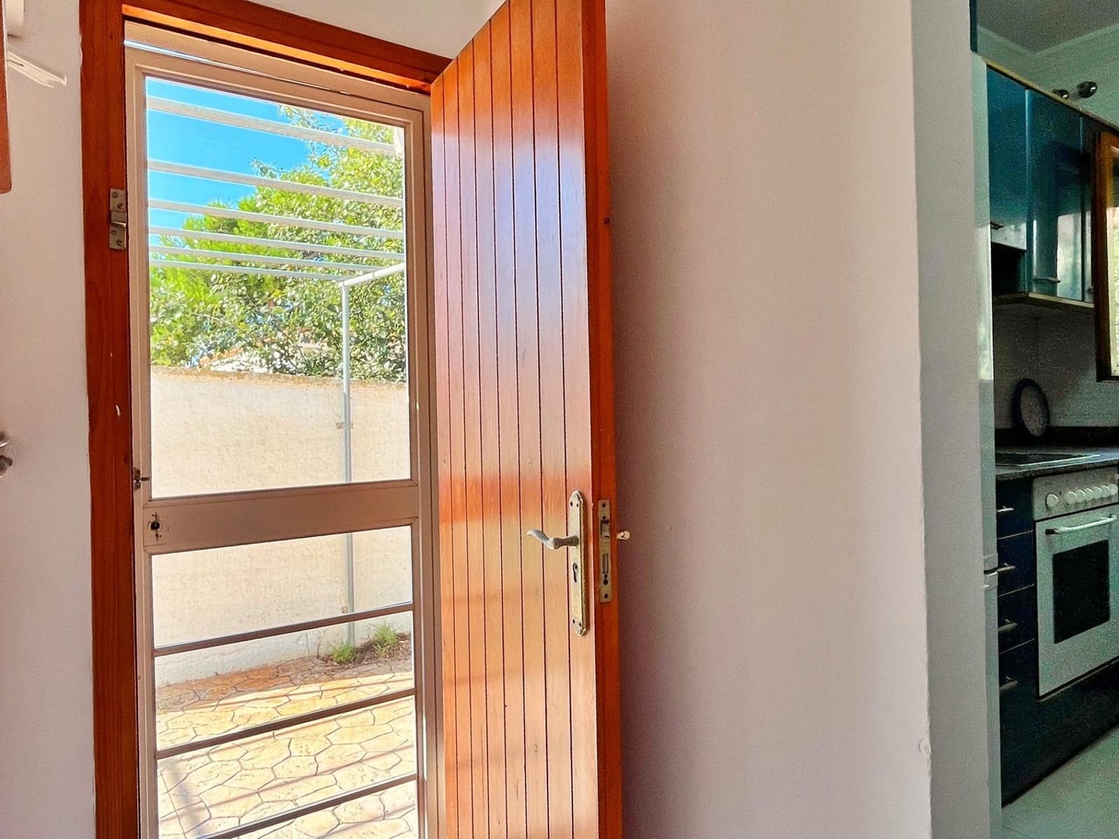 4 bedroom Villa for sale in Deltebre - € 220,000 (Ref: 9294376)