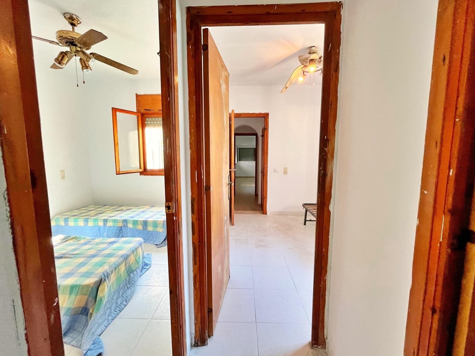 4 bedroom Villa for sale in Deltebre - € 220,000 (Ref: 9294376)