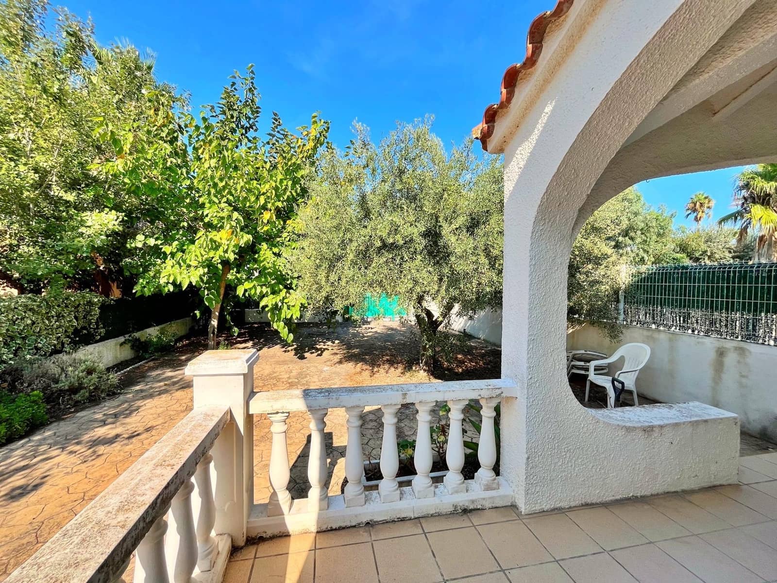 4 bedroom Villa for sale in Deltebre - € 220,000 (Ref: 9294376)