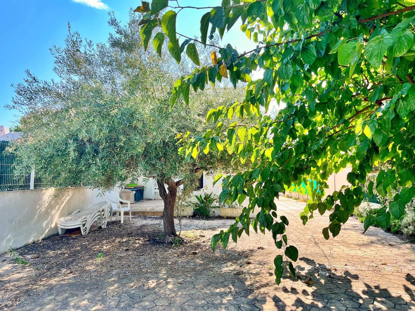 4 bedroom Villa for sale in Deltebre - € 220,000 (Ref: 9294376)