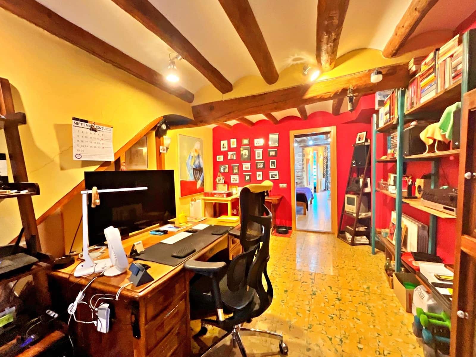 4 slaapkamer Huis te koop in Arnes met garage - € 320.000 (Ref: 9373989)