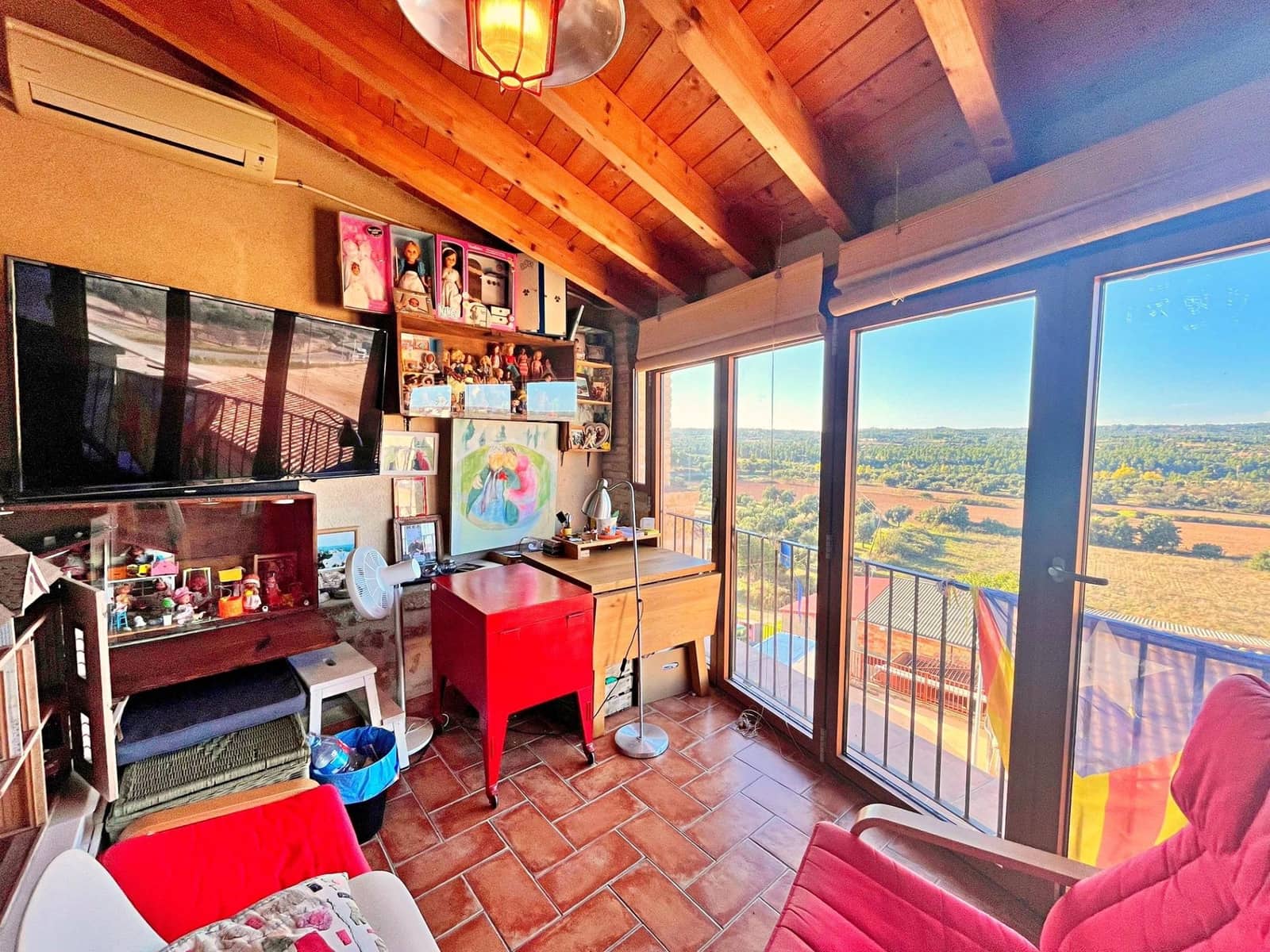 4 slaapkamer Huis te koop in Arnes met garage - € 320.000 (Ref: 9373989)