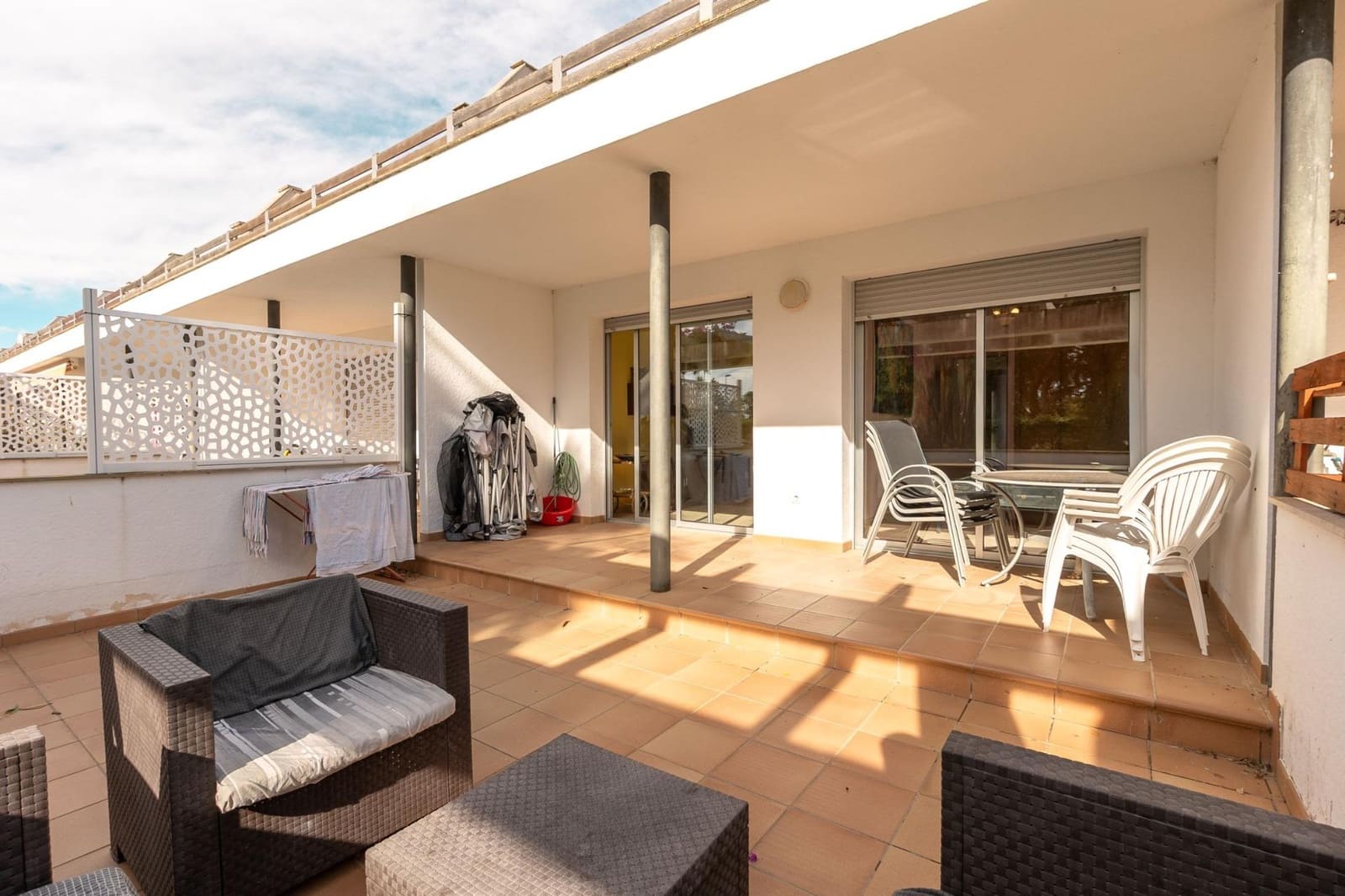 2 bedroom Townhouse for sale in Amposta with pool - € 159,000 (Ref: 9385593)