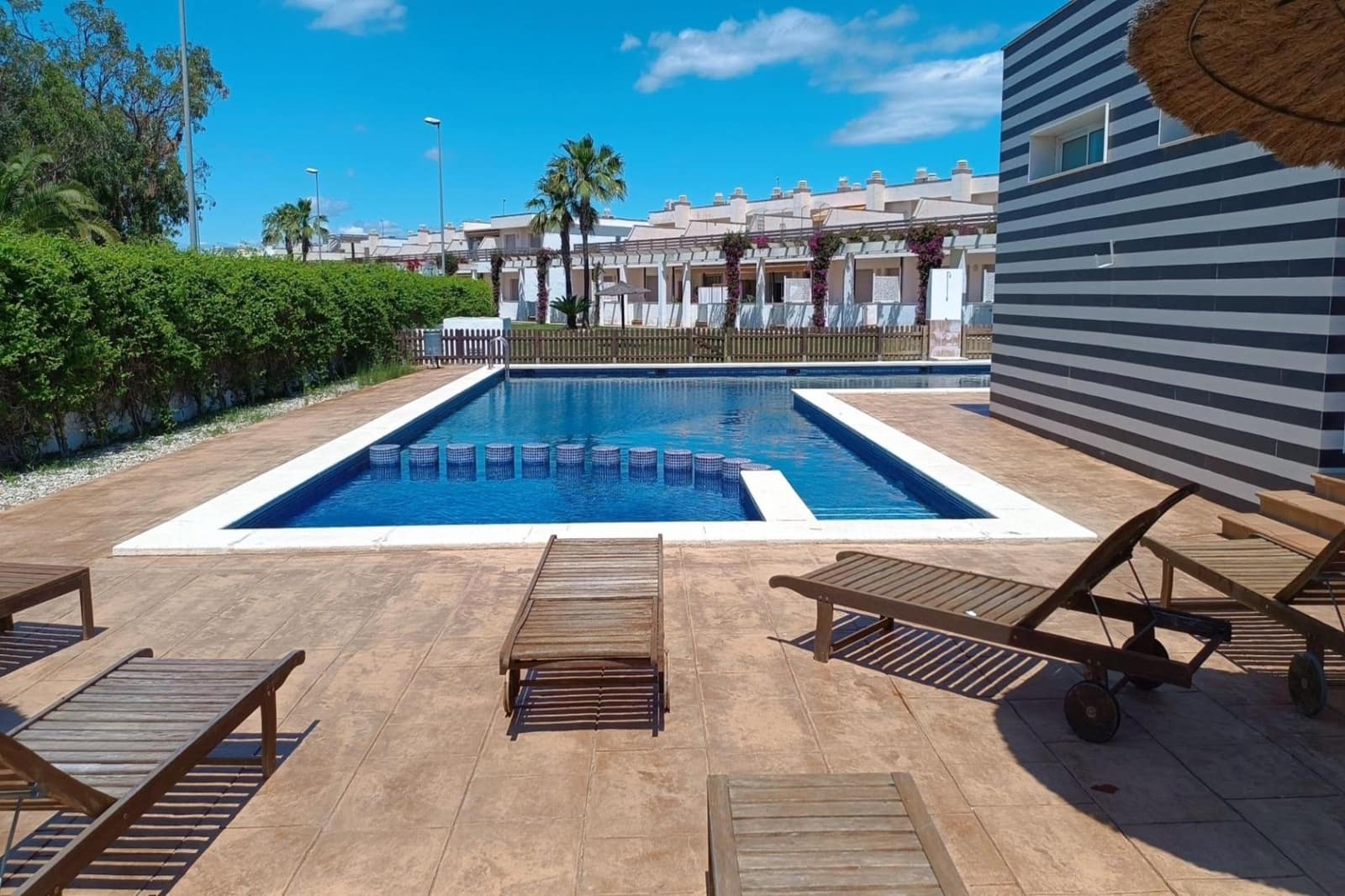 2 bedroom Townhouse for sale in Amposta with pool - € 159,000 (Ref: 9385593)
