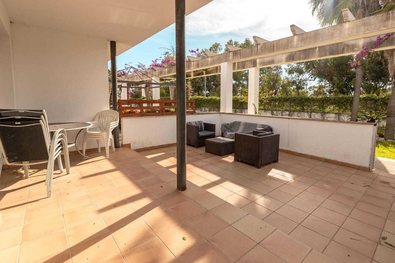 2 soveværelse Byhus til salg i Amposta med swimmingpool - € 159.000 (Ref: 9385593)