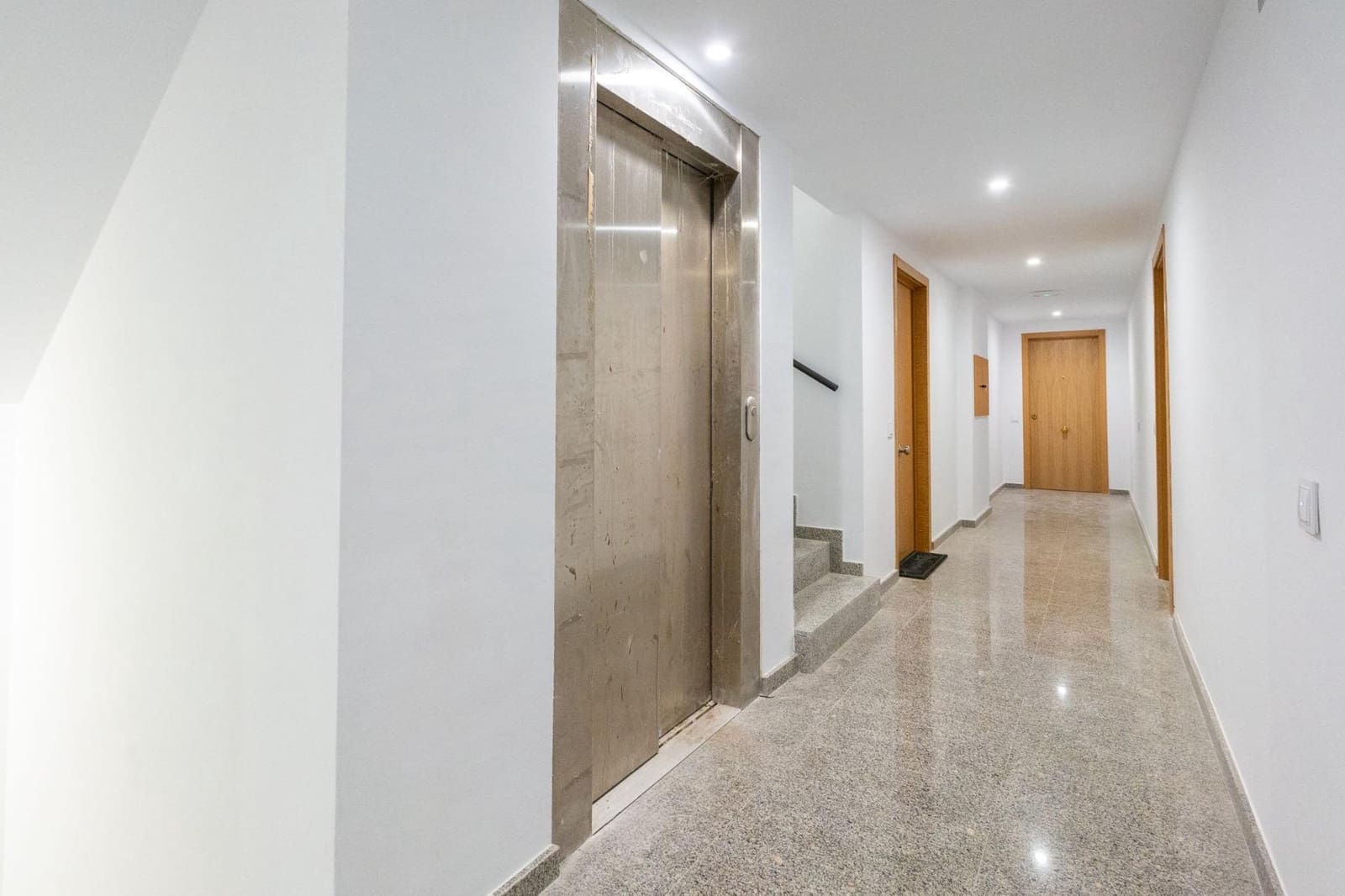 2 soveværelse Lejlighed til salg i Deltebre - € 95.000 (Ref: 9387901)