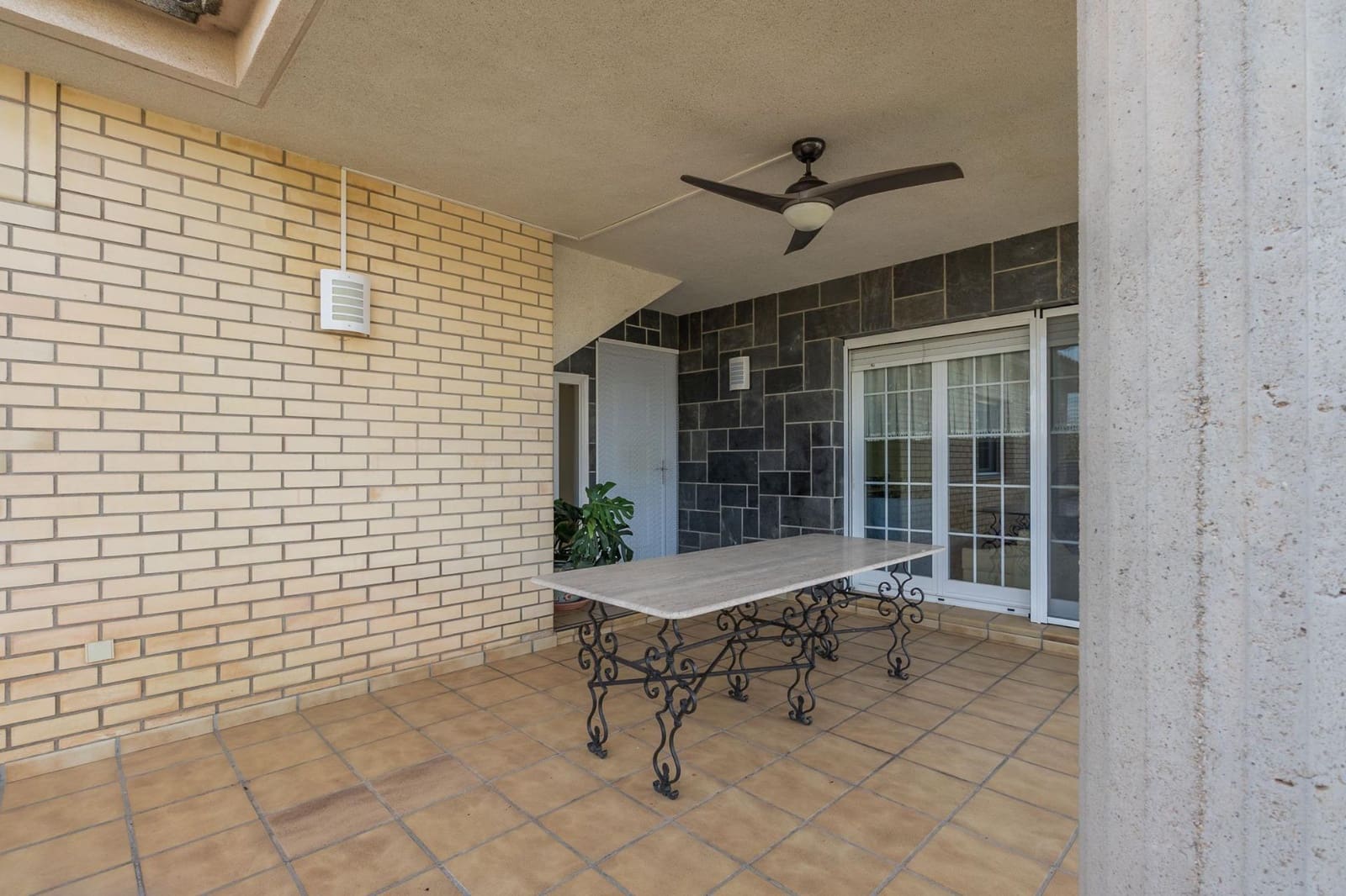 4 soverom Villa til salgs i Deltebre med svømmebasseng - € 590 000 (Ref: 9415916)