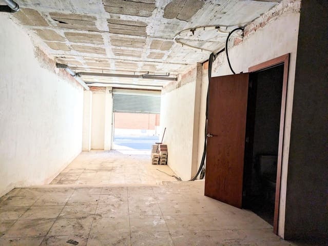 Local Comercial en Amposta en venta - 80.000 € (Ref: 9424445)