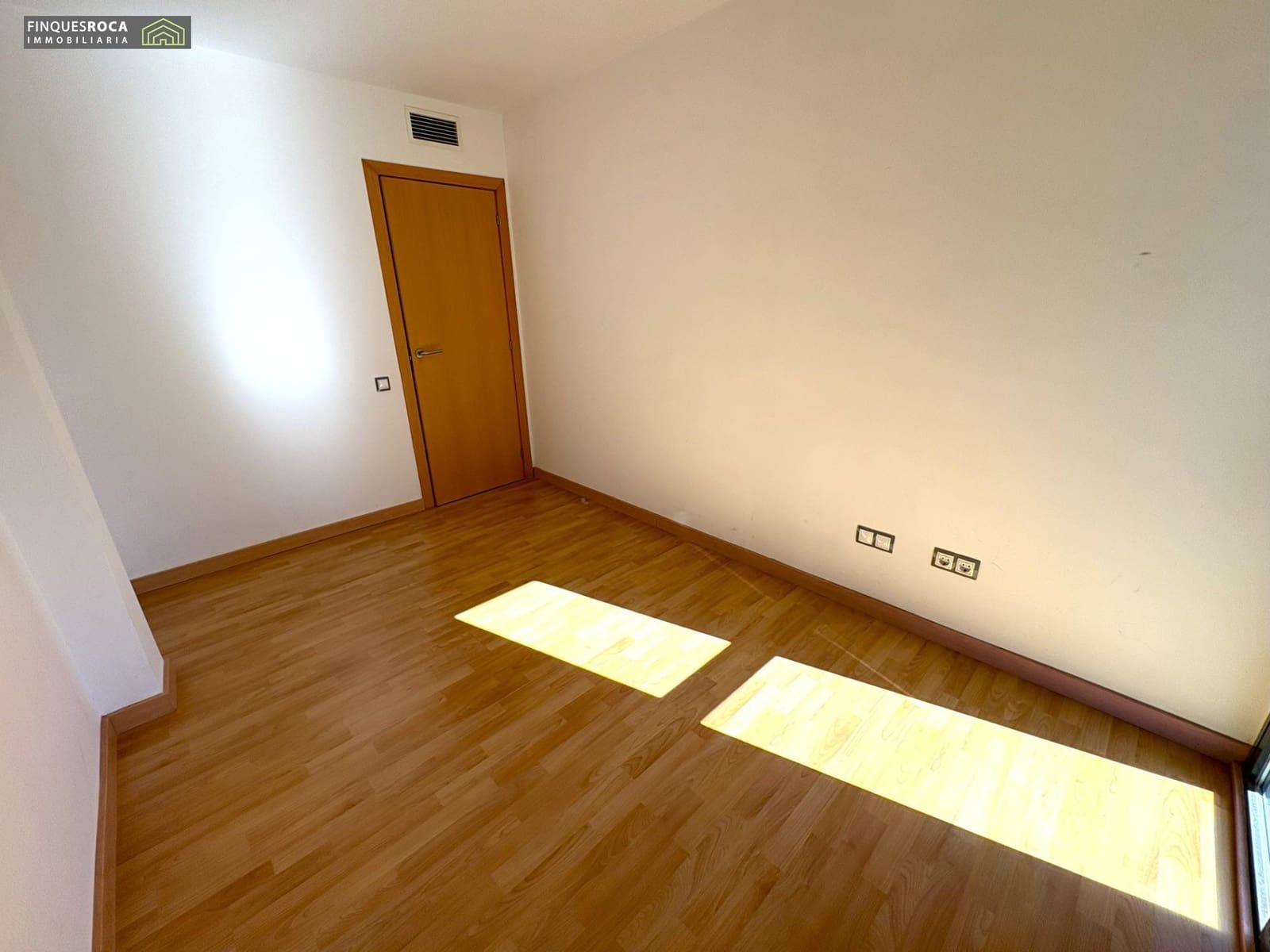 2 soverom Penthouse til salgs i Sant Carles de la Rapita - € 144 900 (Ref: 9427195)