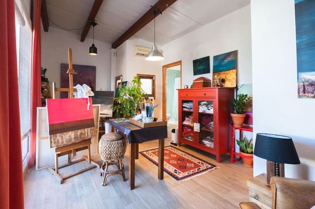 3 makuuhuone Omakotitalo myytävänä paikassa Sant Jaume d'Enveja - 135 000 € (Ref: 9437810)