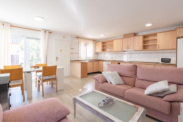 3 makuuhuone Huvila myytävänä paikassa Deltebre mukana uima-altaan - 335 000 € (Ref: 9449158)