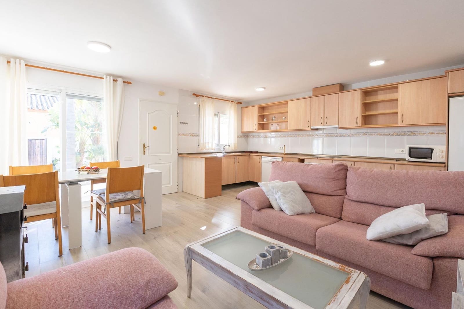 3 bedroom Villa for sale in Deltebre with pool - € 335,000 (Ref: 9449158)