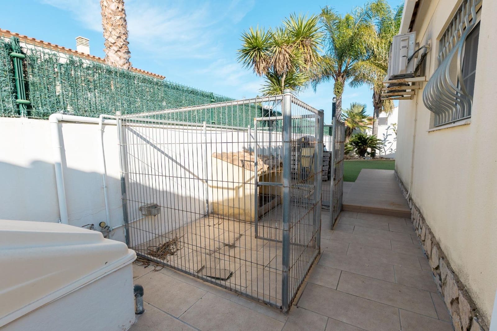 3 bedroom Villa for sale in Deltebre with pool - € 335,000 (Ref: 9449158)