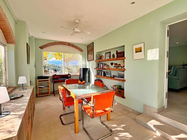 2 soveværelse Villa til salg i Roquetes med swimmingpool - € 285.000 (Ref: 9450673)