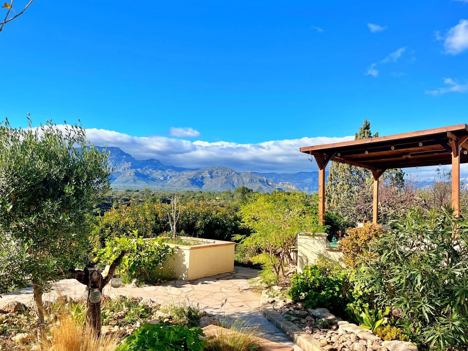 2 makuuhuone Huvila myytävänä paikassa Roquetes mukana uima-altaan - 285 000 € (Ref: 9450673)