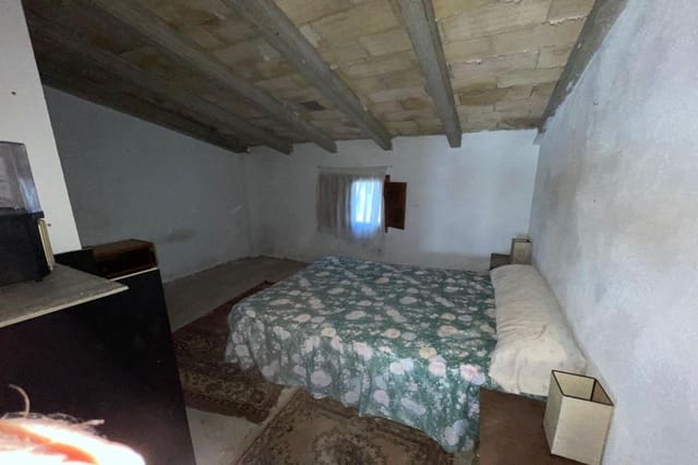 2 bedroom Finca/Country House for sale in L'Aldea - € 49,000 (Ref: 9468478)