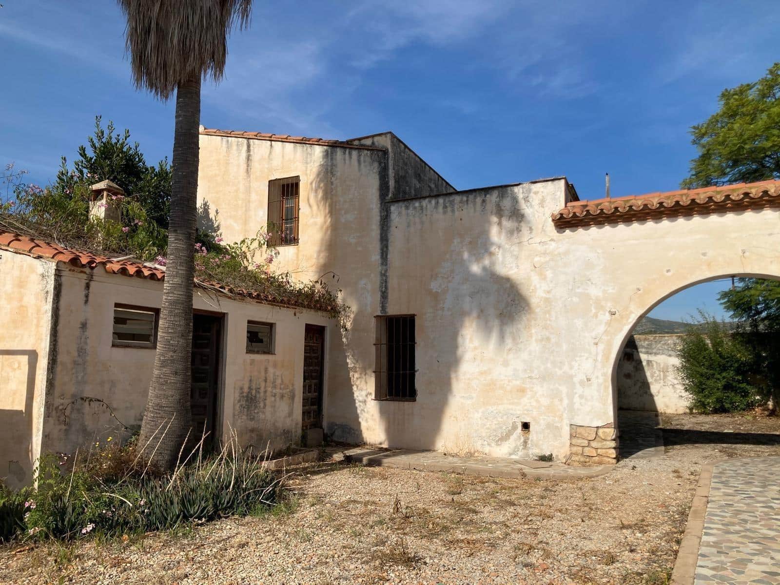 Chalet de 5 habitaciones en Alcanar en venta con piscina garaje - 1.200.000 € (Ref: 9497174)