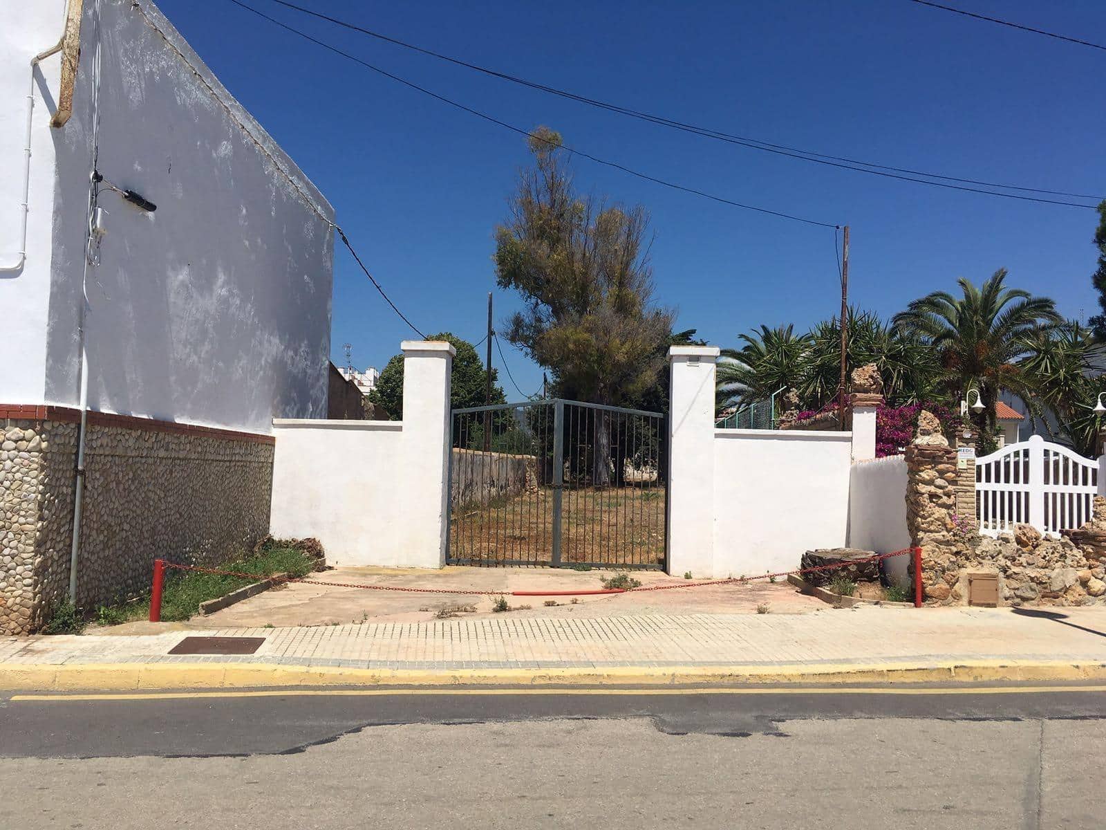 Chalet de 5 habitaciones en Alcanar en venta con piscina garaje - 1.200.000 € (Ref: 9497174)