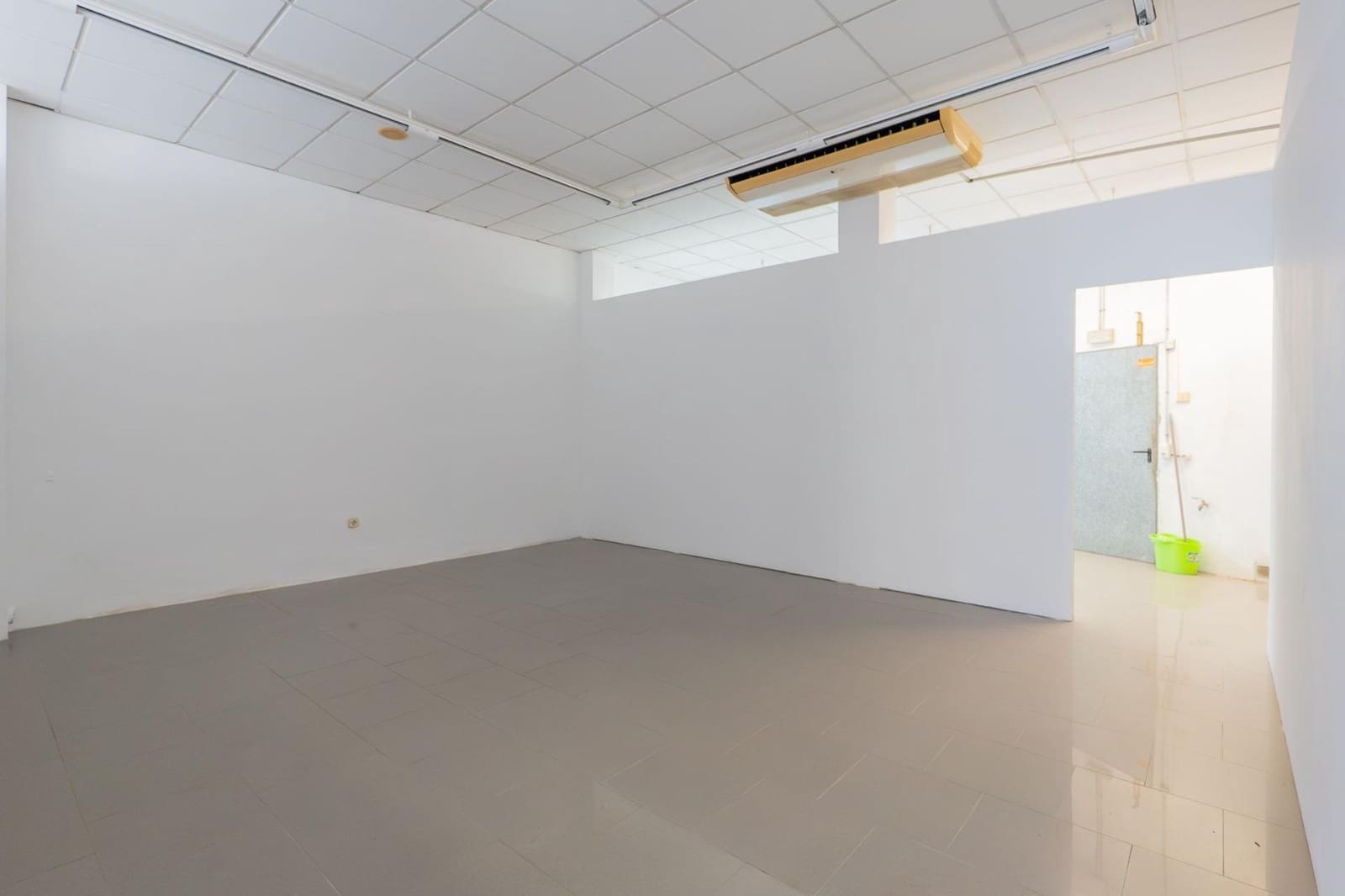 Commercieel te koop in Deltebre - € 55.000 (Ref: 9524285)