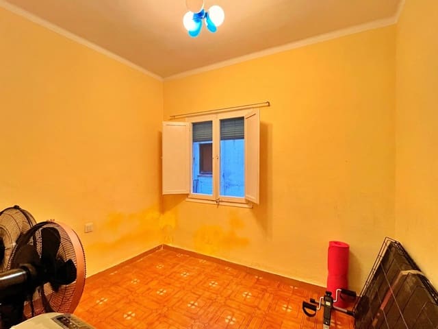 3 Zimmer Wohnung zu verkaufen in Tortosa - 94.000 € (Ref: 9535923)