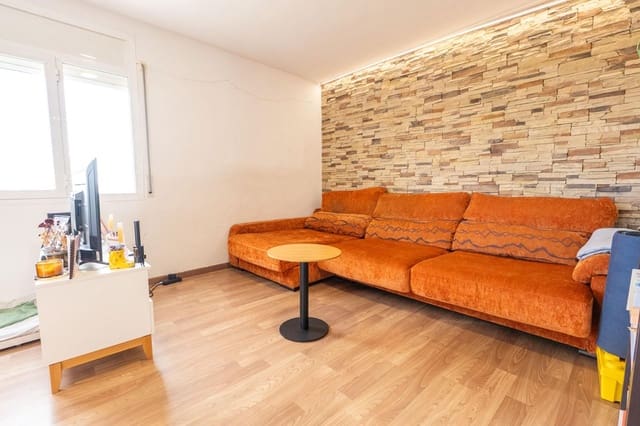 3 Zimmer Wohnung zu verkaufen in Deltebre - 89.000 € (Ref: 9541088)