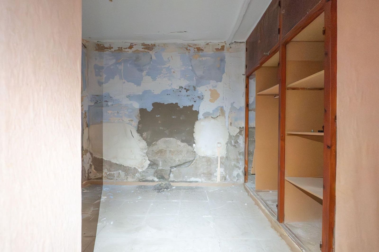 Ruin for sale in Deltebre - € 39,000 (Ref: 9555825)