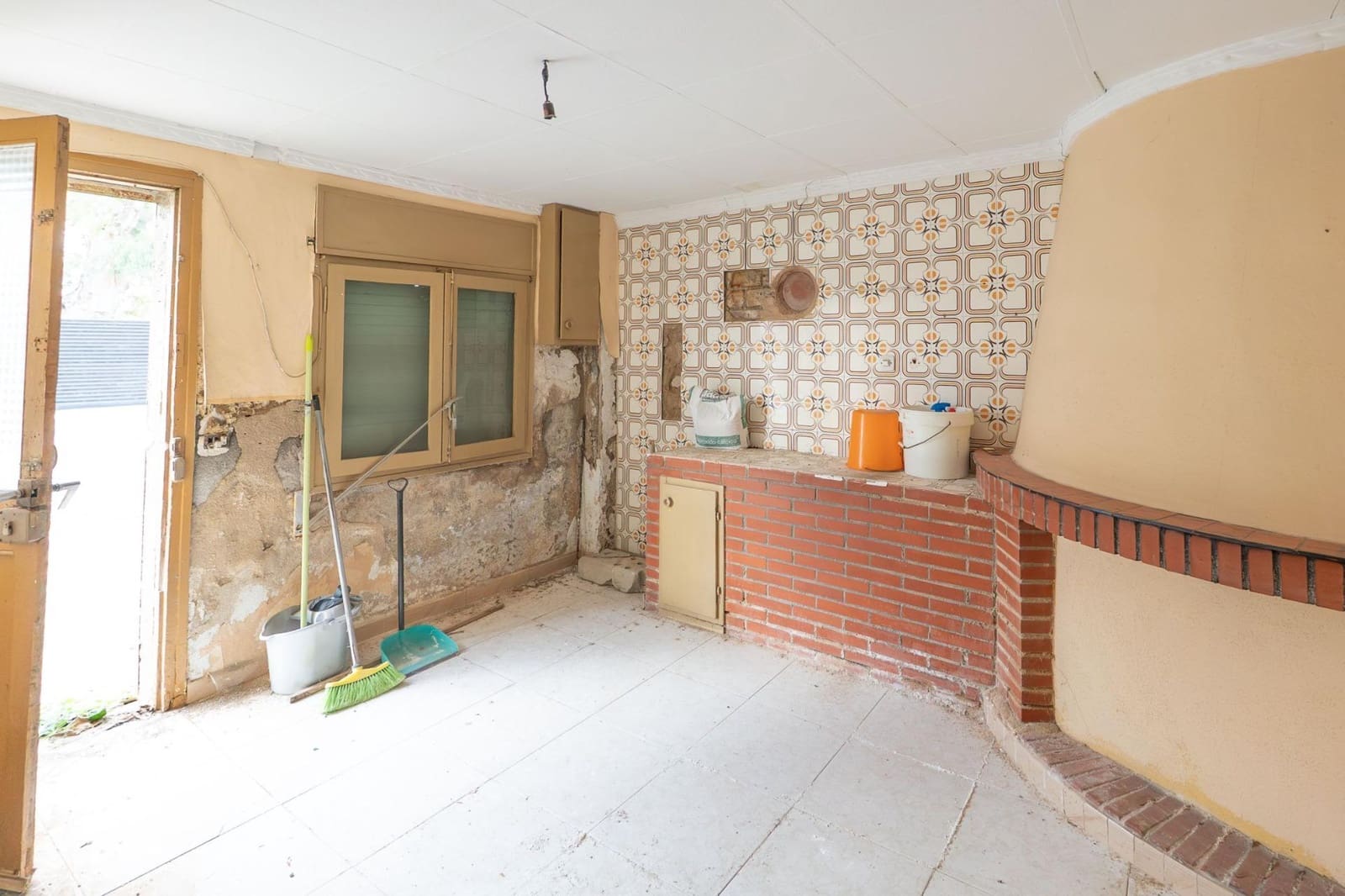 Ruin for sale in Deltebre - € 39,000 (Ref: 9555825)