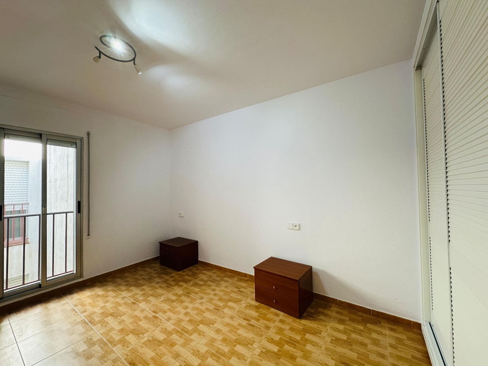 4 soveværelse Penthouse til salg i Amposta - € 149.000 (Ref: 9568635)