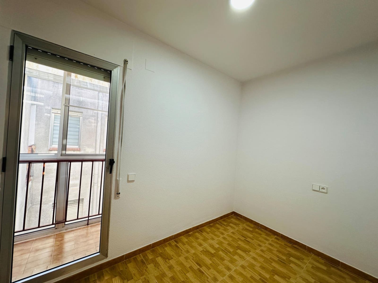 4 soveværelse Penthouse til salg i Amposta - € 149.000 (Ref: 9568635)