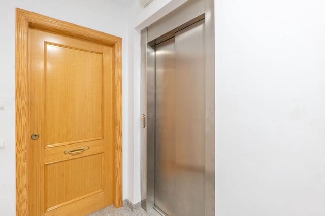 3 soveværelse Lejlighed til salg i Deltebre - € 99.000 (Ref: 9596123)