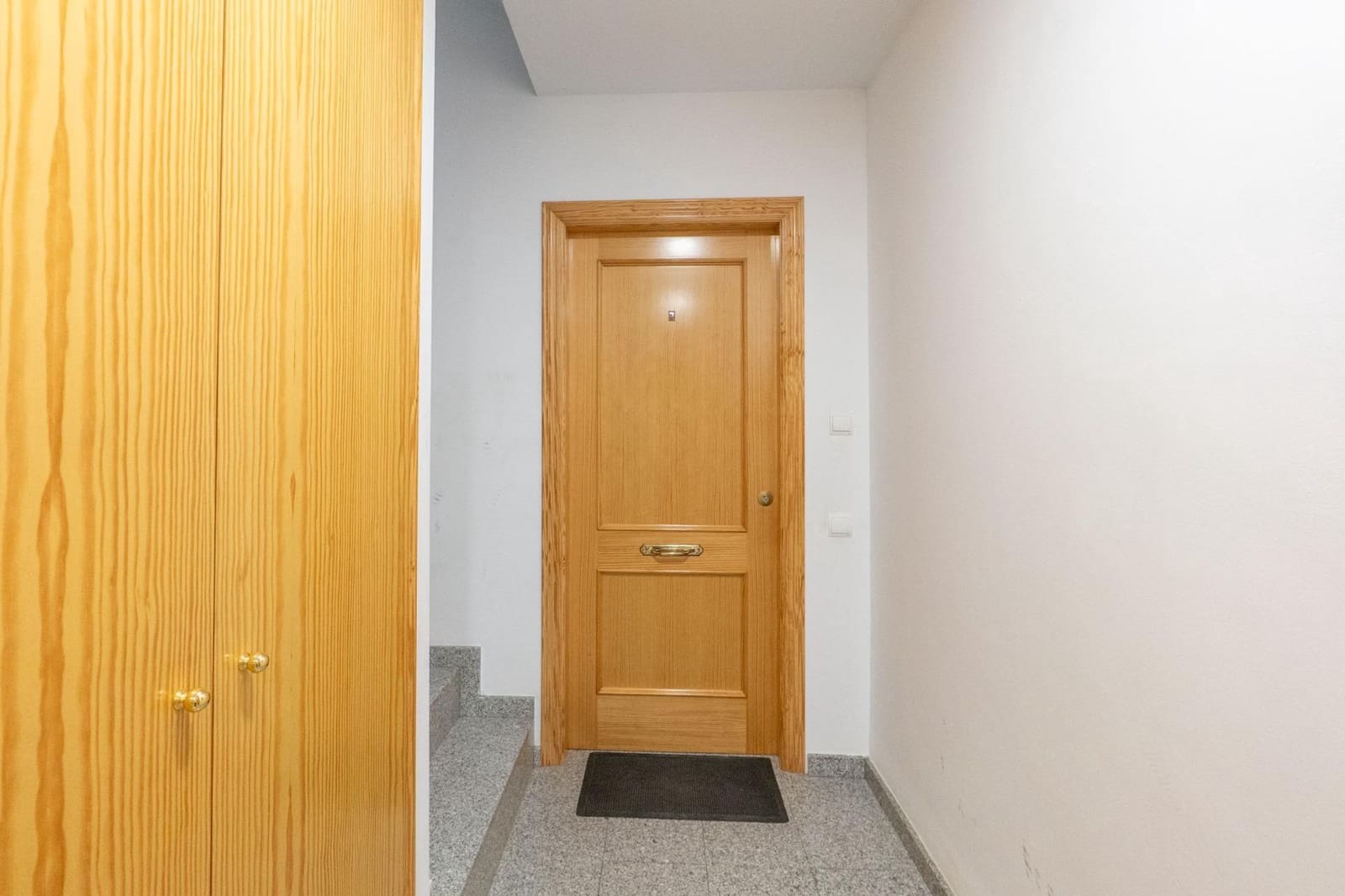 3 bedroom Flat for sale in Deltebre - € 99,000 (Ref: 9596123)