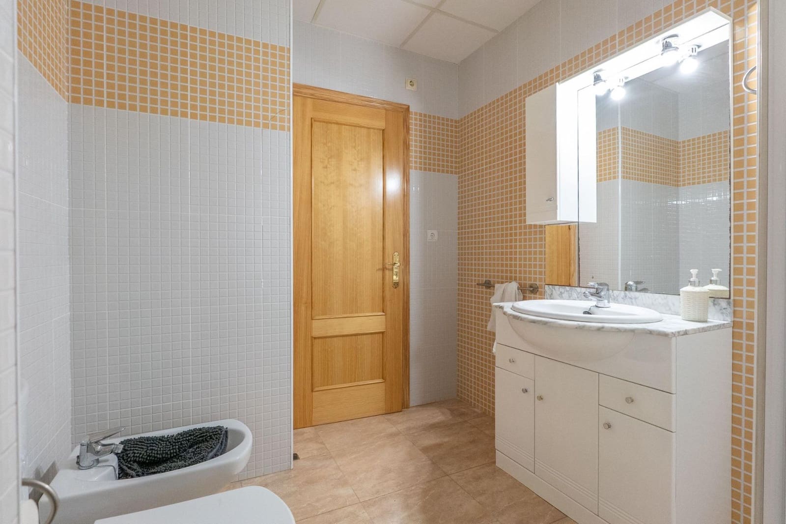 3 bedroom Flat for sale in Deltebre - € 99,000 (Ref: 9596123)