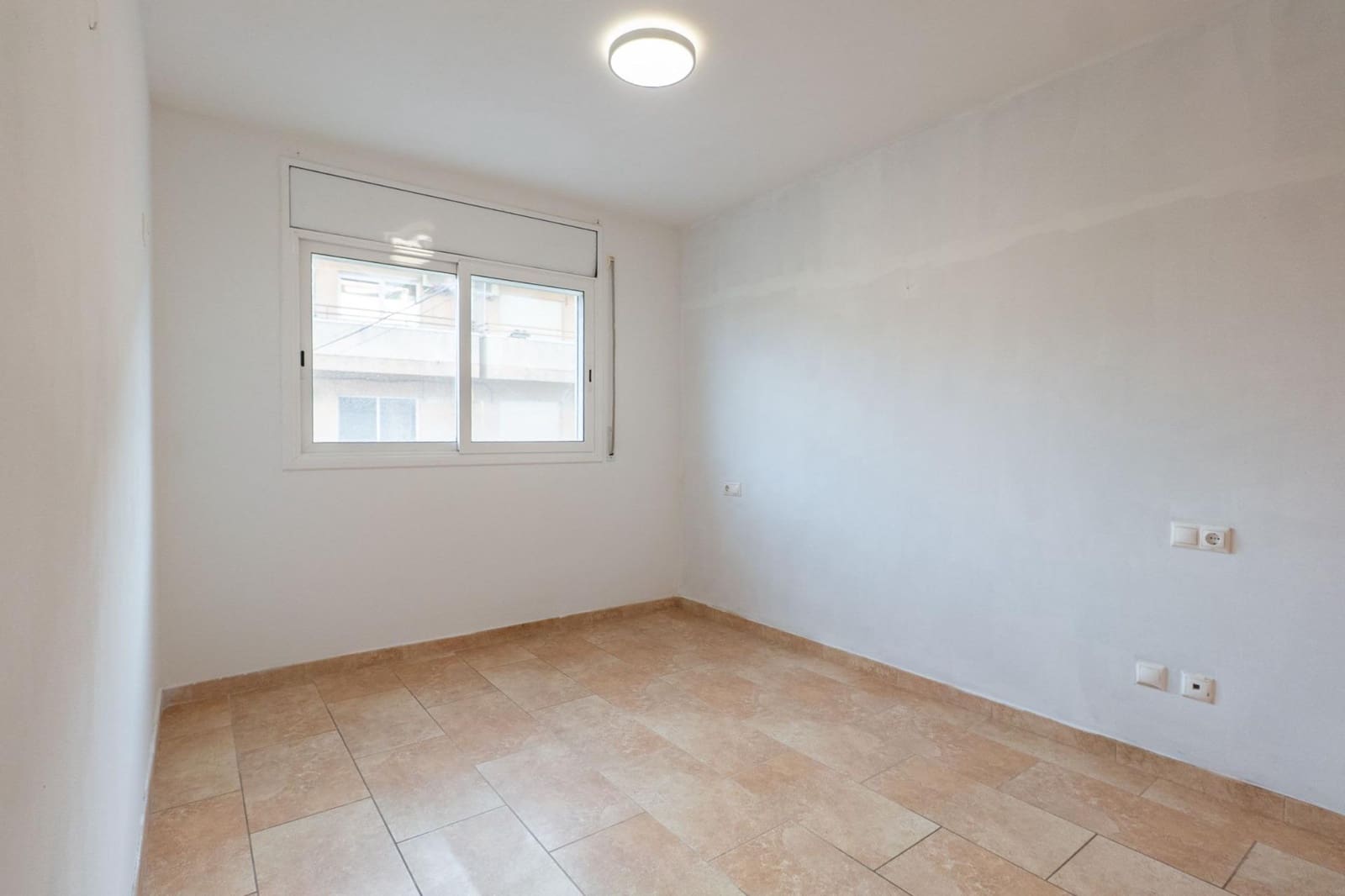 2 bedroom Flat for sale in Deltebre - € 89,000 (Ref: 9596124)