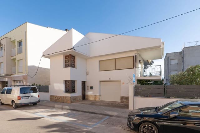 5 soveværelse Villa til salg i Deltebre - € 325.000 (Ref: 9599523)