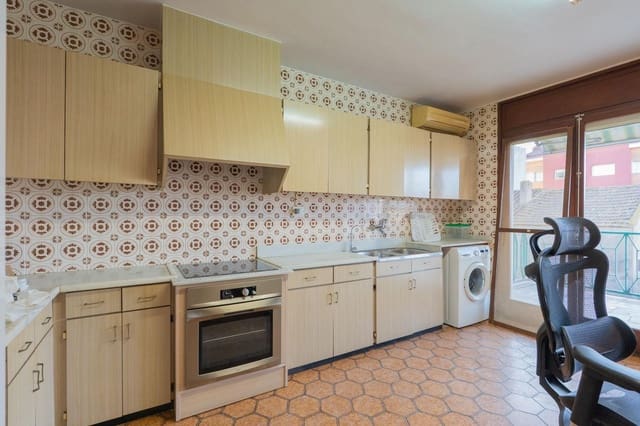 5 Zimmer Villa zu verkaufen in Deltebre mit Garage - 325.000 € (Ref: 9599523)