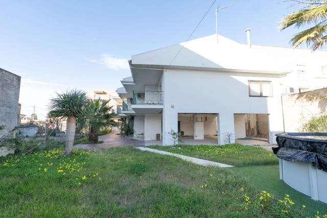 5 Zimmer Villa zu verkaufen in Deltebre mit Garage - 325.000 € (Ref: 9599523)