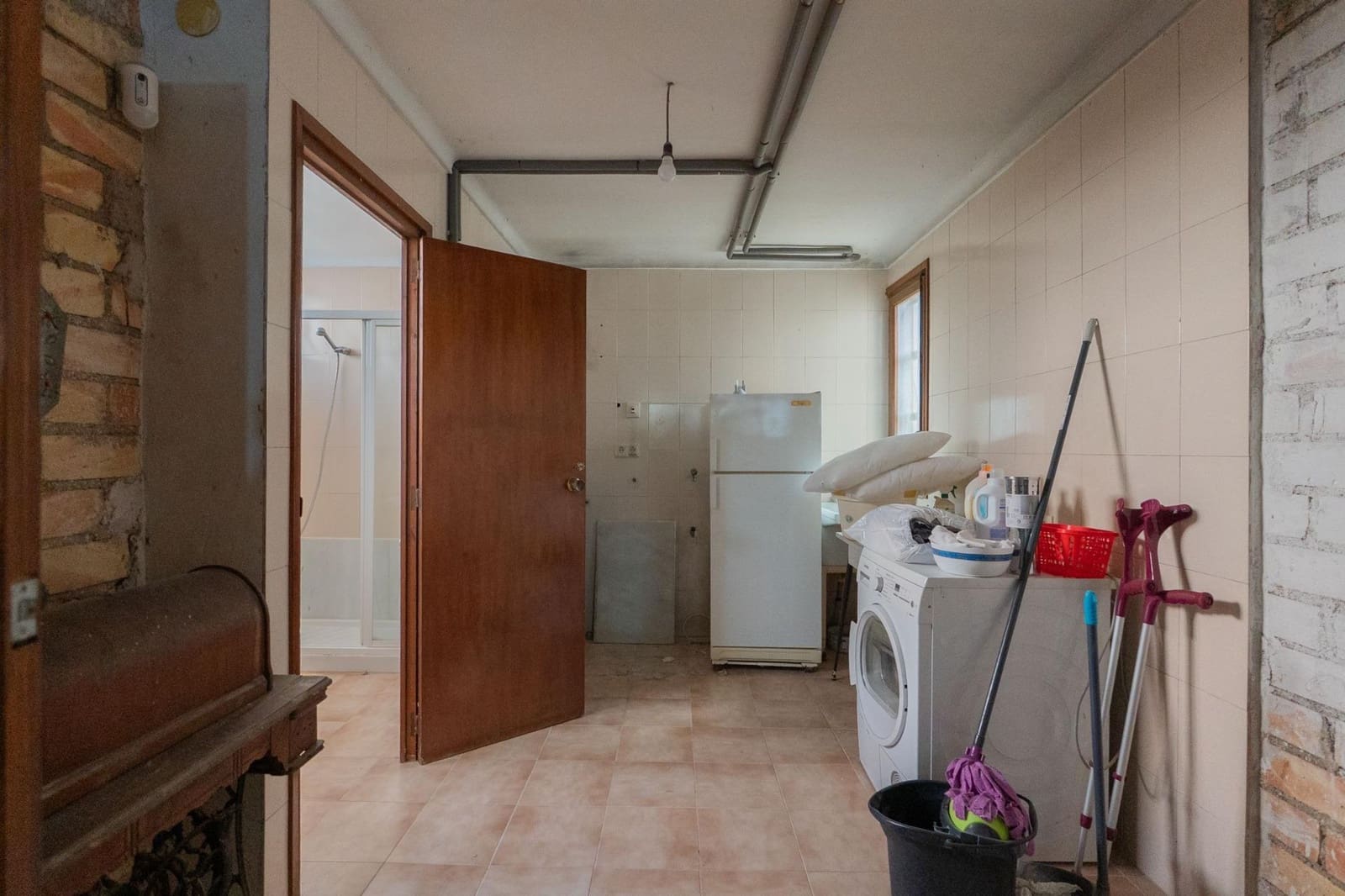 5 bedroom Villa for sale in Deltebre with garage - € 325,000 (Ref: 9599523)