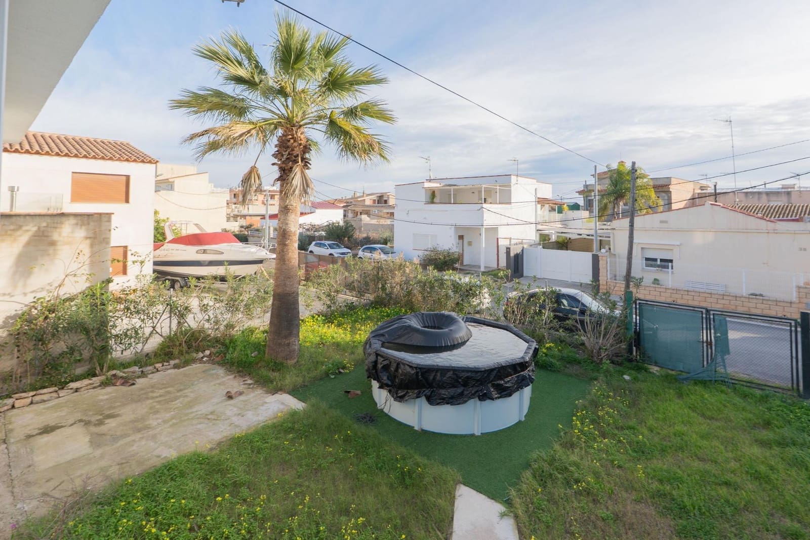 5 bedroom Villa for sale in Deltebre with garage - € 325,000 (Ref: 9599523)
