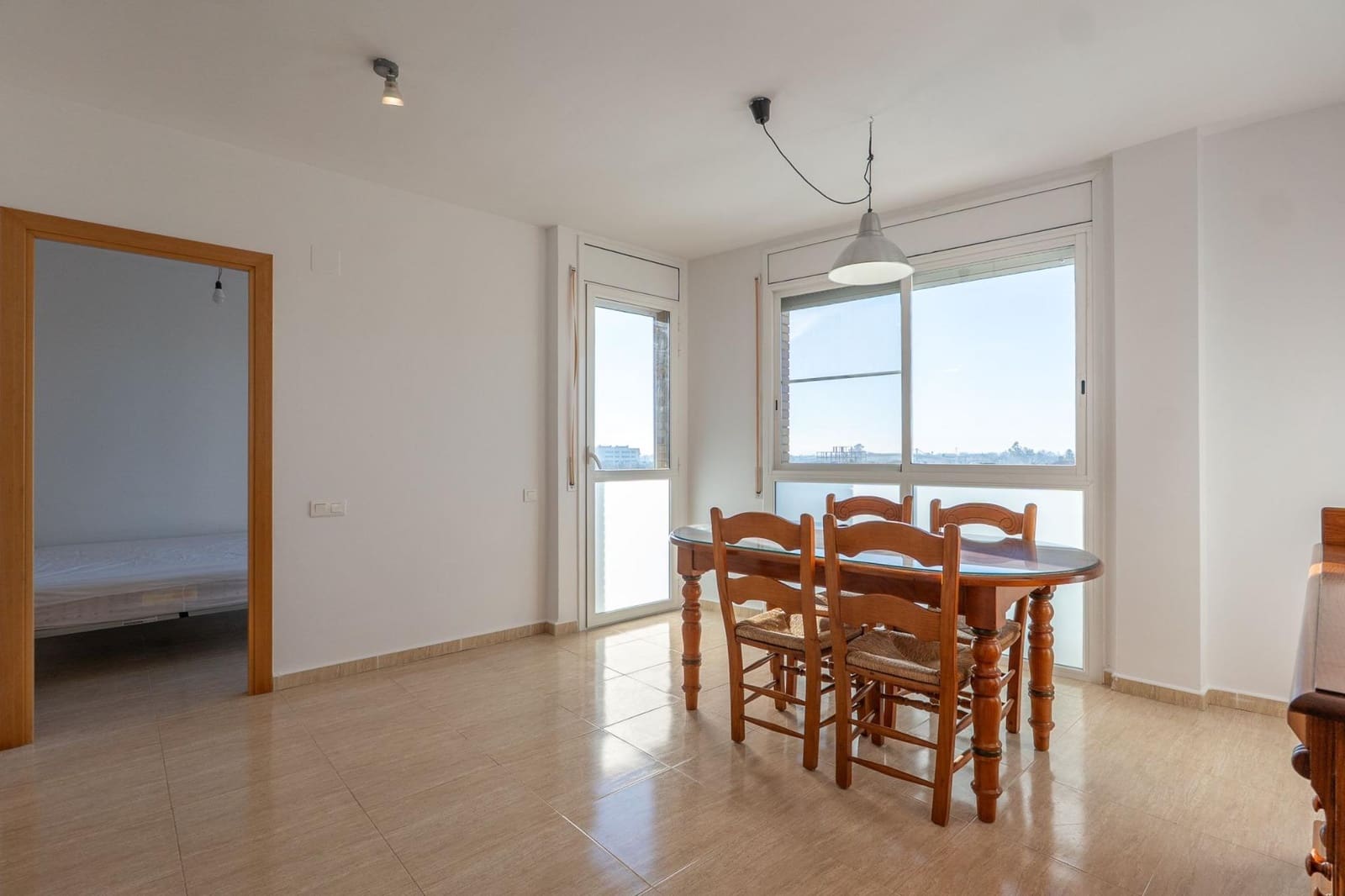 2 bedroom Flat for sale in Deltebre - € 89,000 (Ref: 9627483)