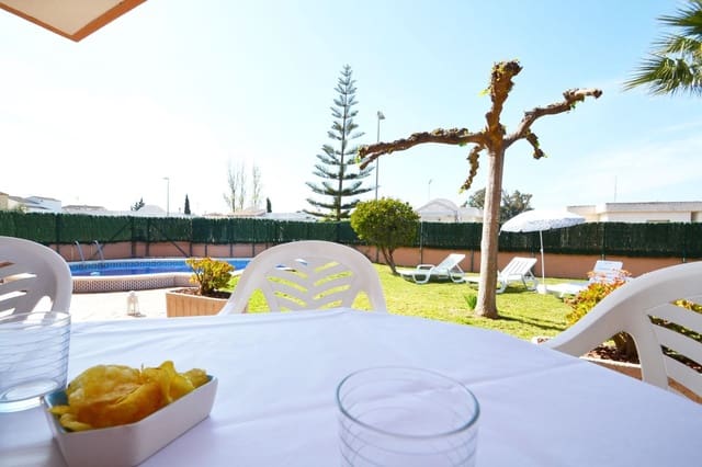 3 sovrum Villa till salu i Deltebre med pool - 285 000 € (Ref: 9651947)