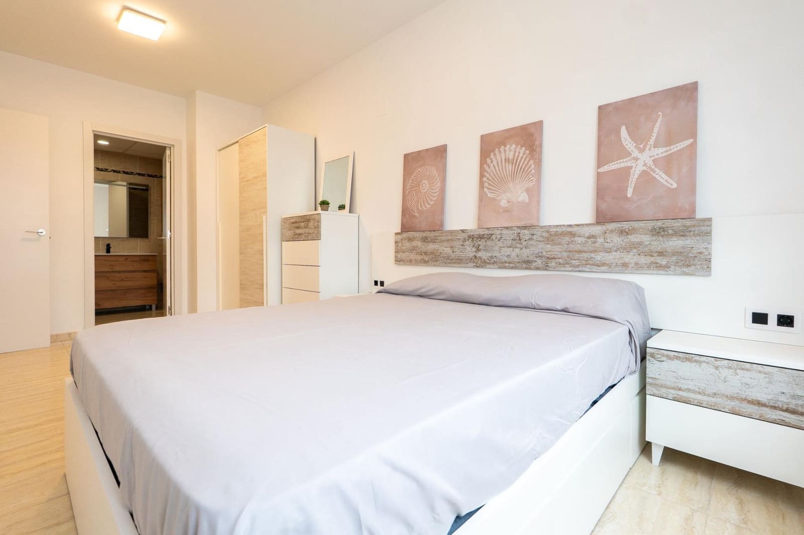 Piso de 2 habitaciones en Deltebre en venta - 100.000 € (Ref: 9677464)