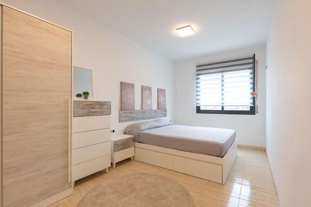 Piso de 2 habitaciones en Deltebre en venta - 100.000 € (Ref: 9677464)