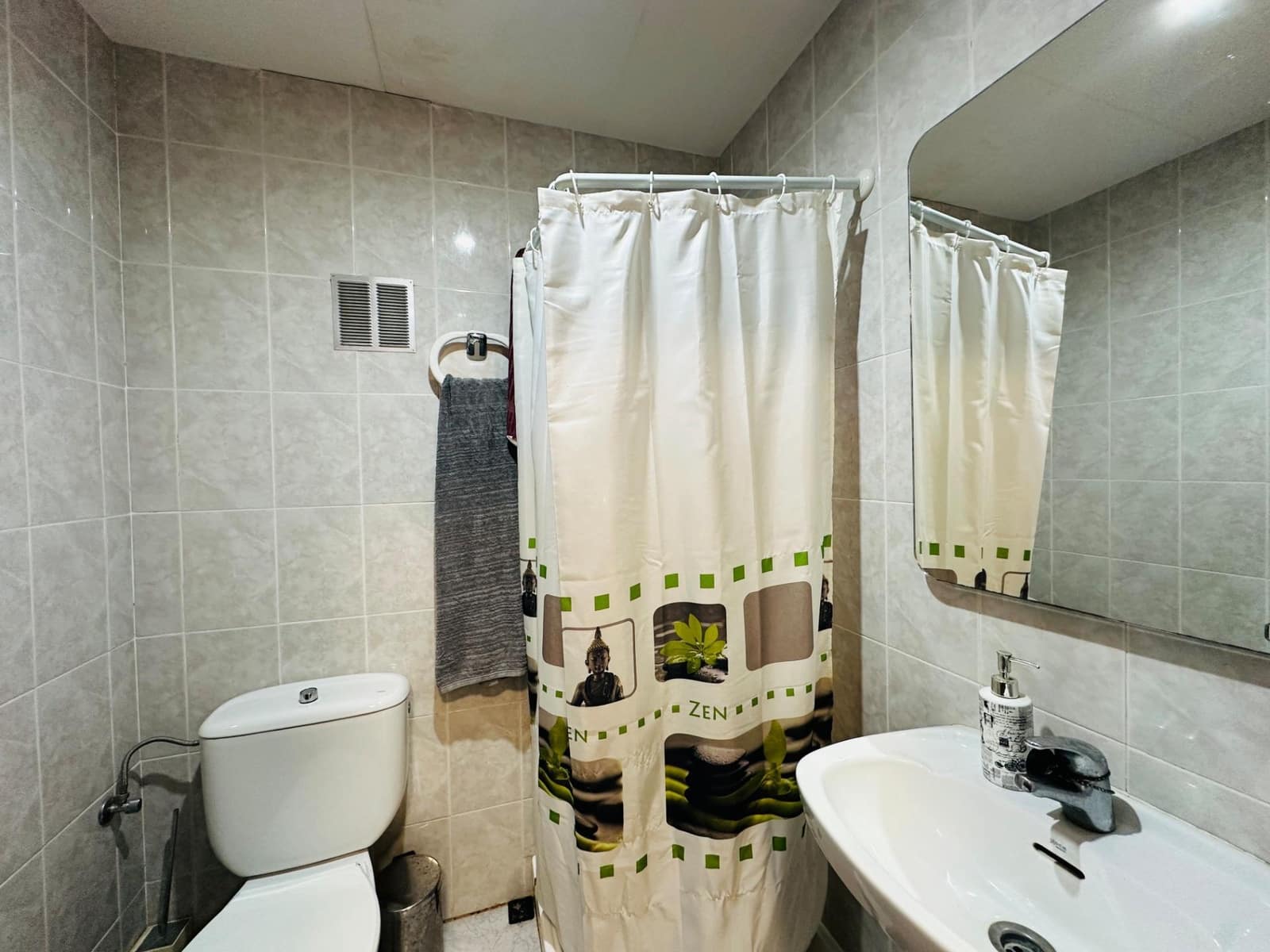 4 bedroom Flat for sale in Amposta - € 119,000 (Ref: 9682492)