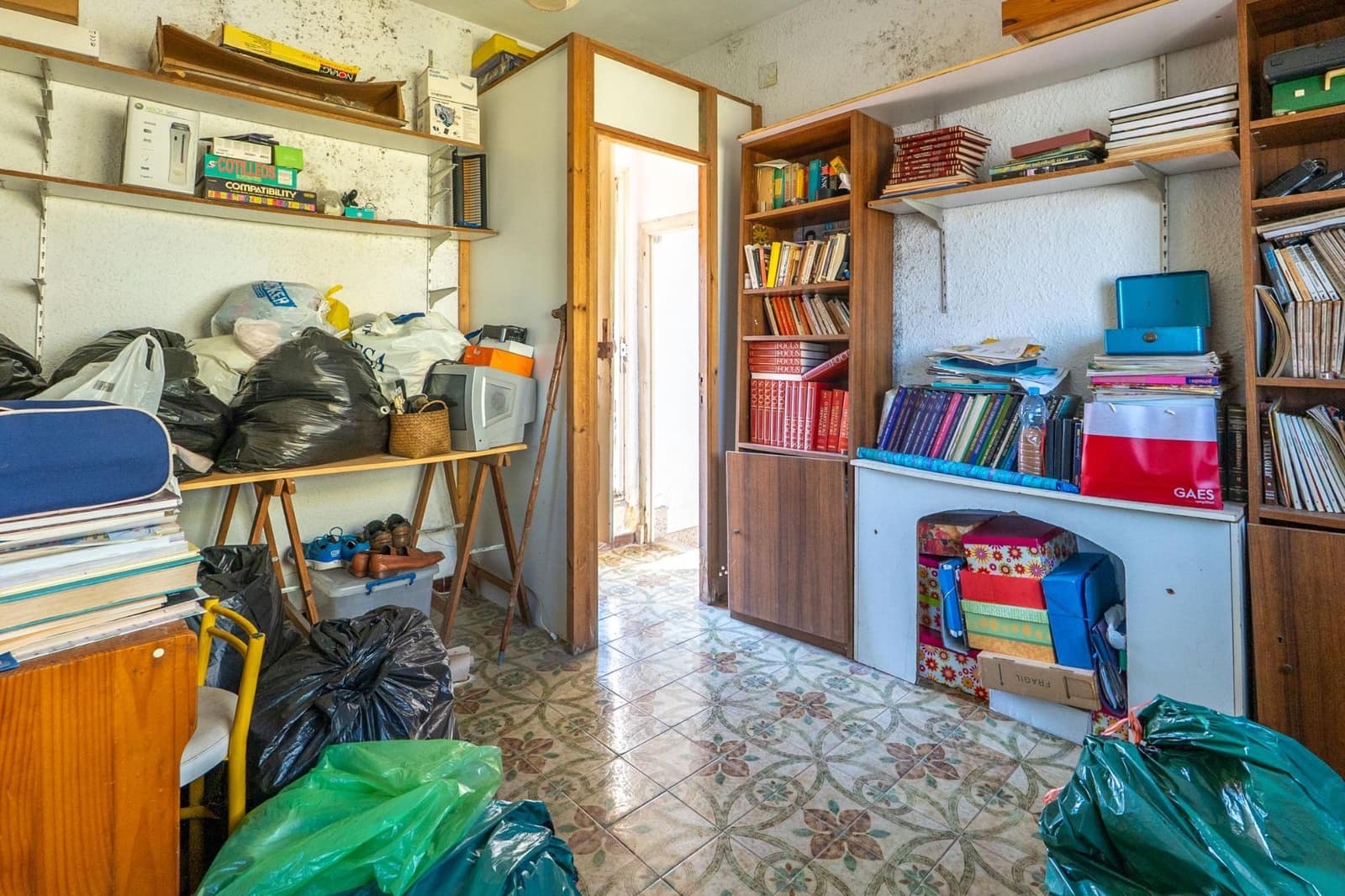 4 bedroom Townhouse for sale in Sant Jaume d'Enveja - € 145,000 (Ref: 9684116)