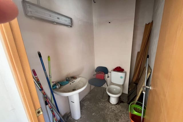 Kommersiell til salgs i Deltebre - € 25 000 (Ref: 9686410)