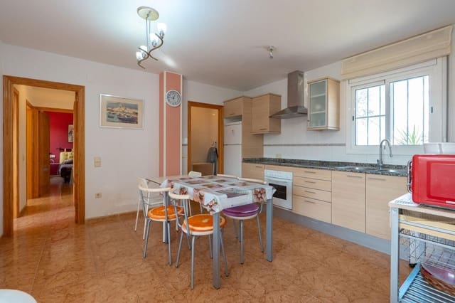 3 soverom Villa til salgs i Deltebre med svømmebasseng - € 257 900 (Ref: 9701614)