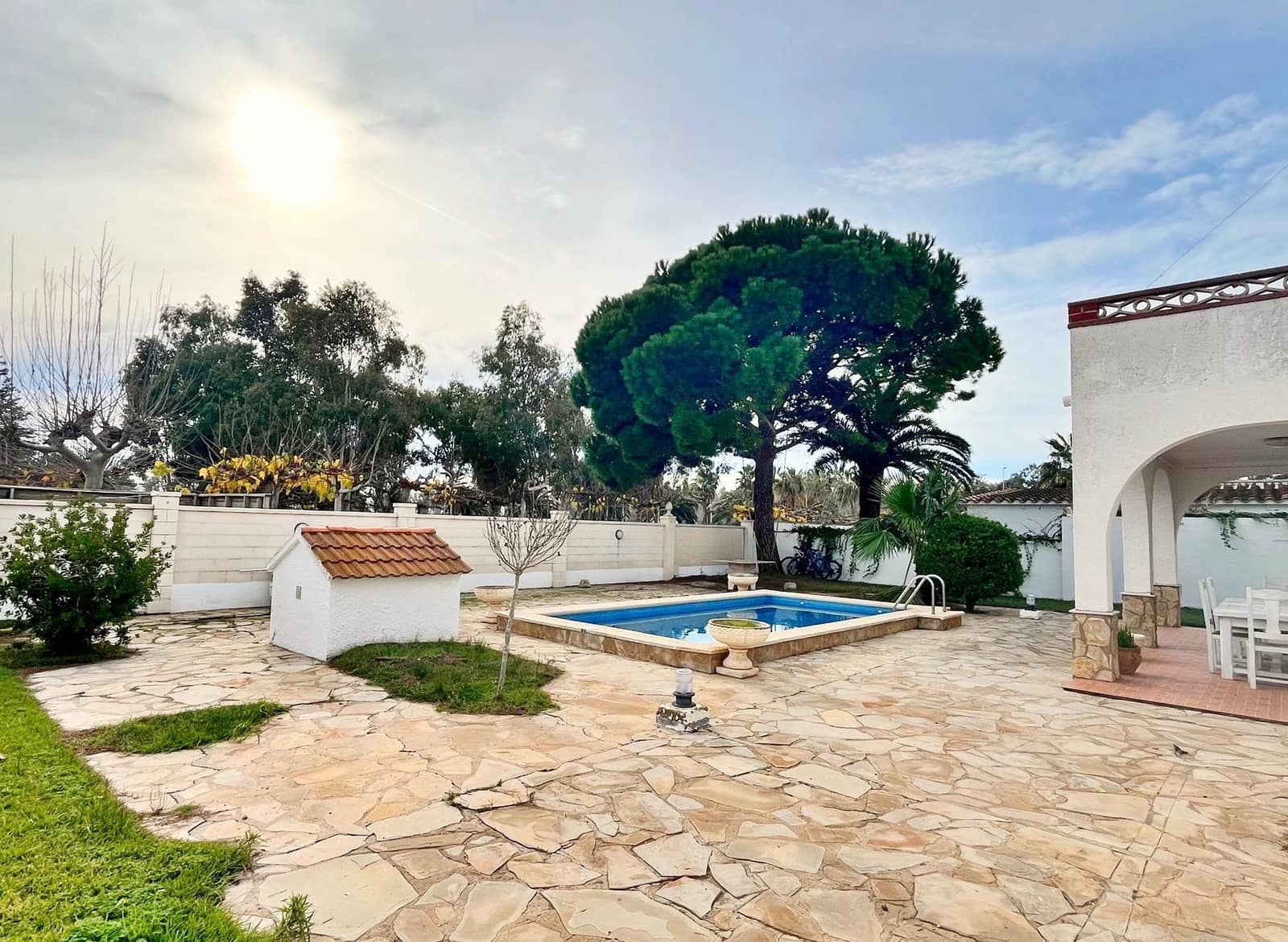 3 bedroom Villa for sale in Amposta with pool - € 350,000 (Ref: 9732088)