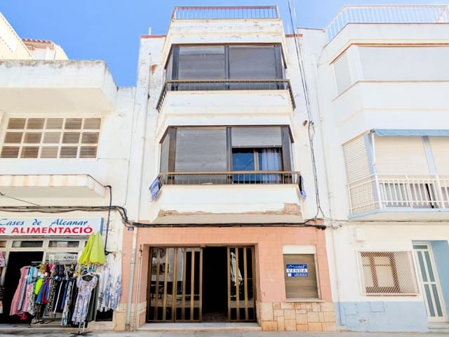 Casa de 6 habitaciones en Alcanar en venta con garaje - 180.000 € (Ref: 9738558)