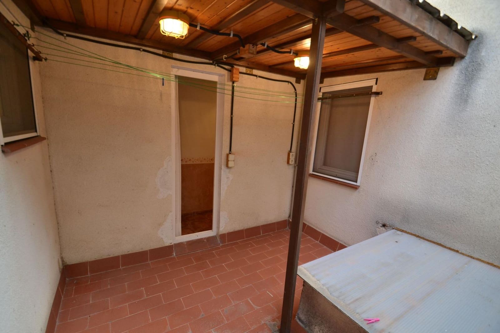 4 bedroom Flat for sale in Deltebre - € 116,000 (Ref: 9741736)