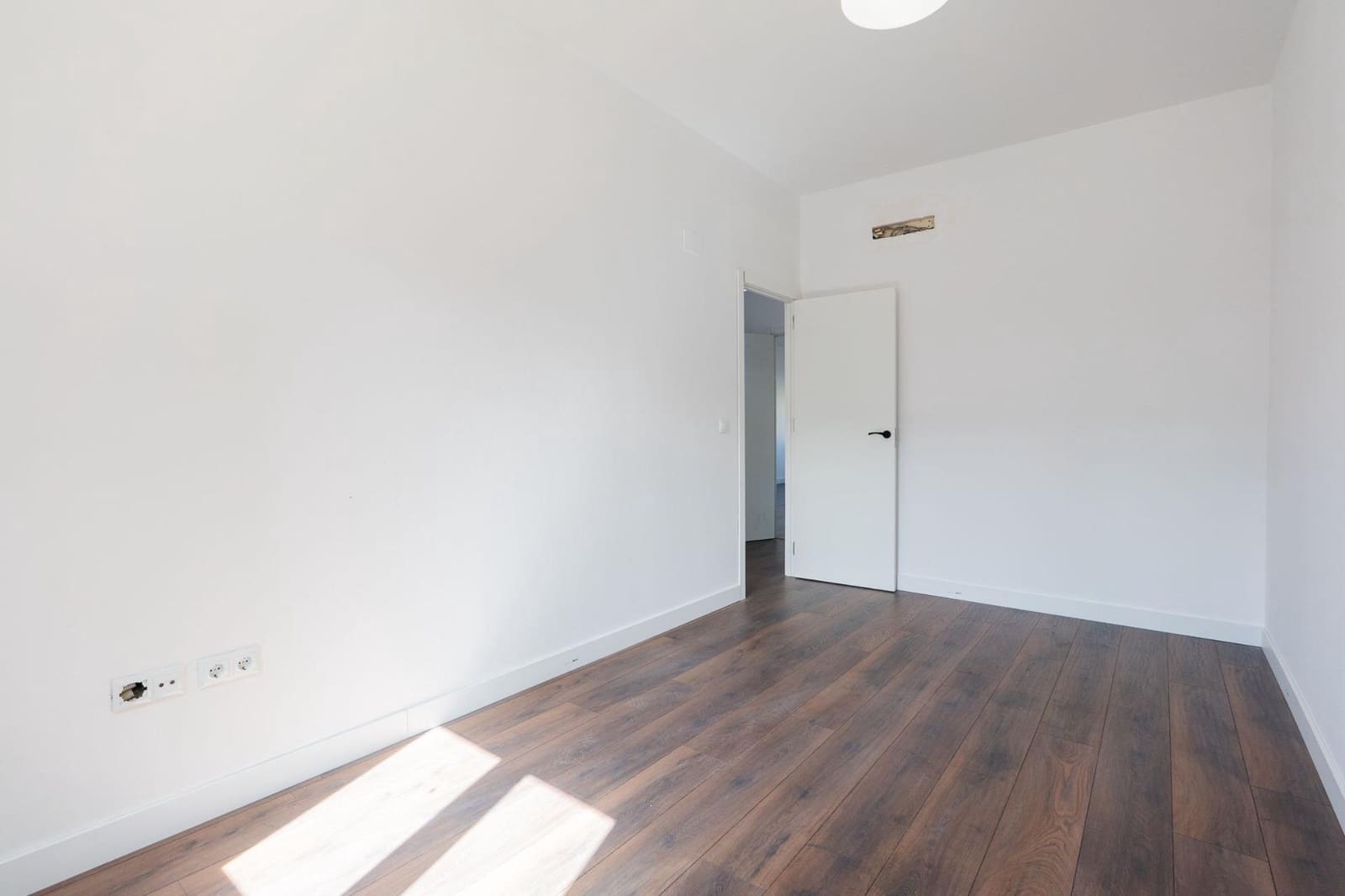 2 sypialnia Mieszkanie na sprzedaż w Deltebre - 95 000 € (Ref: 9761971)